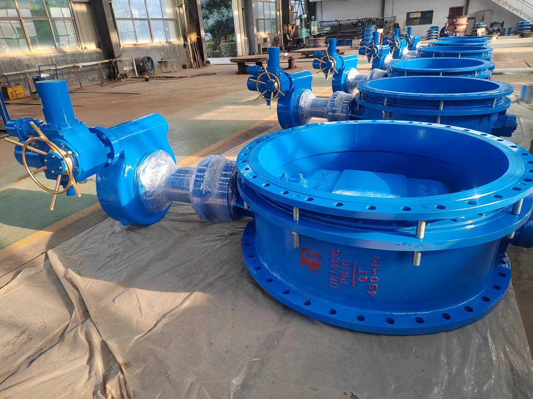 伸縮蝶閥的結(jié)構(gòu)特點是什么？