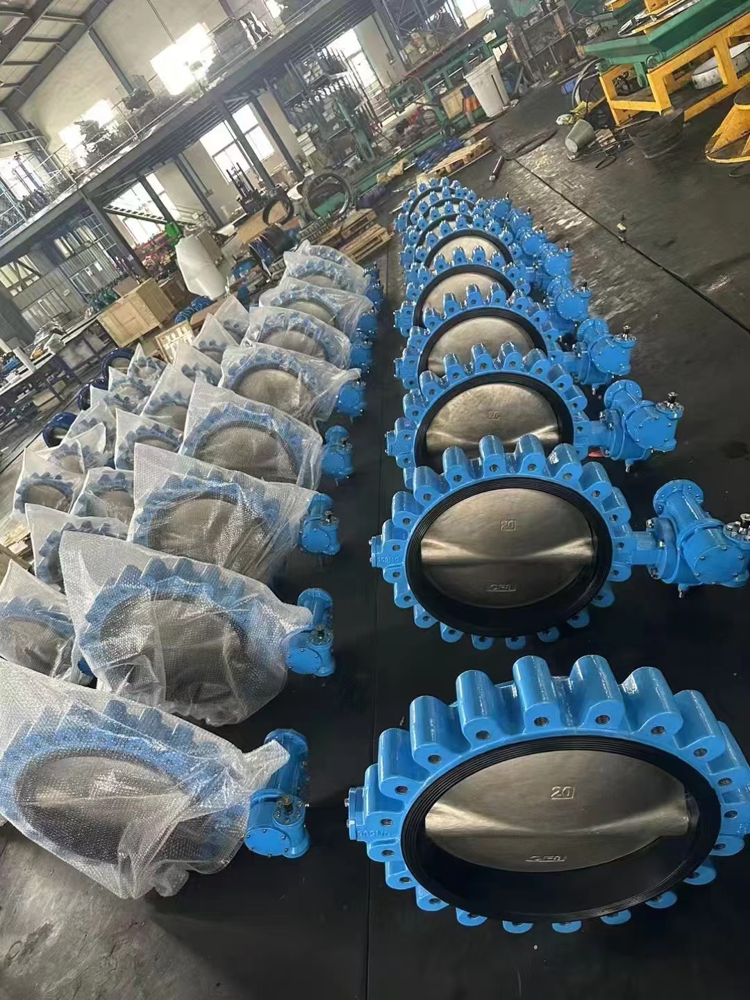 夾式凸耳蝶閥的注意事項(xiàng)